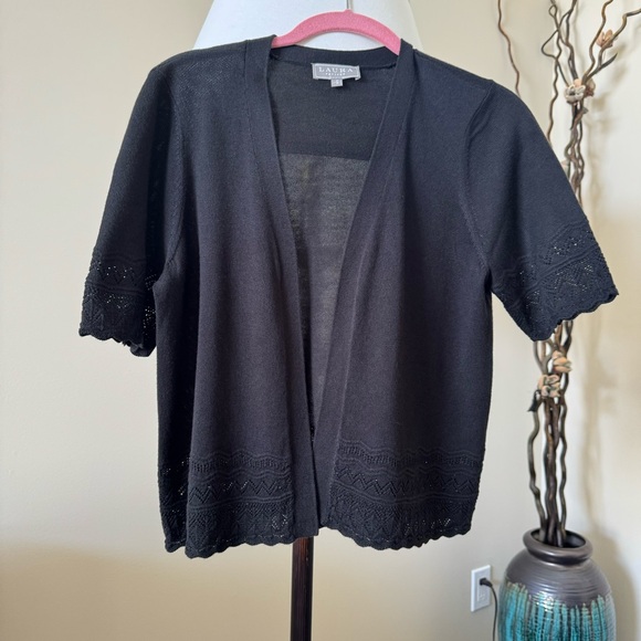 Laura Petite Black Short Sleeve Open Front Shrug Sweater Cardigan Size Small - Picture 2 of 7